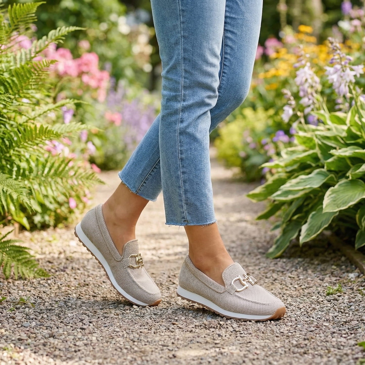 Elena | Damesloafers met goudkleurige gesp